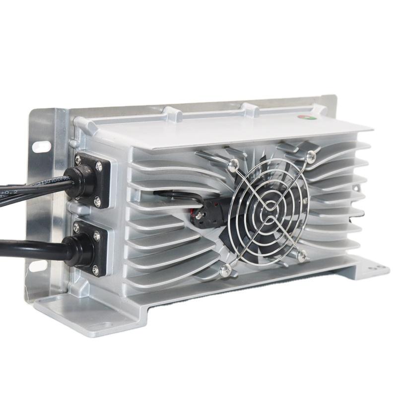 蓄電池充電器60V 72V 1.4KW車載充電器